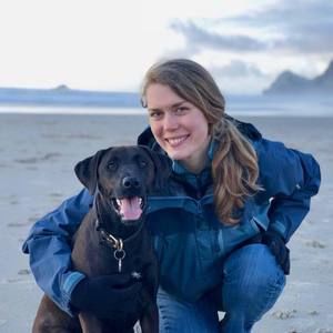 Meet your Posher, Larisa